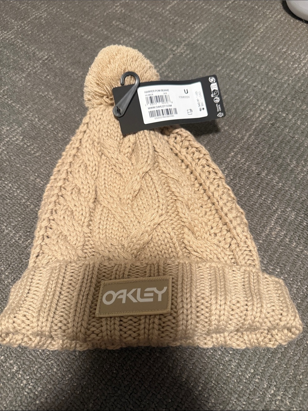 Oakley Kids Cable Knit Pom Beanie in Tan